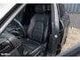 Porsche Cayenne Coupé 3.0 E-Hybrid | Sport design | Sport chrono | Soft close | Luchtvering | Achter as besturing | Pasenger display | Keyless |