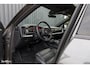 Porsche Cayenne Coupé 3.0 E-Hybrid | Sport design | Sport chrono | Soft close | Luchtvering | Achter as besturing | Pasenger display | Keyless |