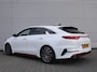 Kia ProCeed 1.6 T-GDI GT | 204PK! | Stuur-/stoelverwarming | Schuifdak | Camera | Stoelgeheugen | LED | Dodehoek detectie | Zeer nette auto | 1e eigenaar |