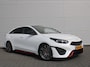 Kia ProCeed 1.6 T-GDI GT | 204PK! | Stuur-/stoelverwarming | Schuifdak | Camera | Stoelgeheugen | LED | Dodehoek detectie | Zeer nette auto | 1e eigenaar |