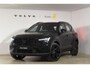 Volvo XC40 B3 177PK Automaat Plus Black Edition / Cruise control / Harman Kardon / 20'' velgen / Elektrisch verstelbare stoelen met geheugen / Stoel- en stuurverwarming