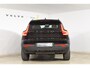 Volvo XC40 B3 177PK Automaat Plus Black Edition / Cruise control / Harman Kardon / 20'' velgen / Elektrisch verstelbare stoelen met geheugen / Stoel- en stuurverwarming