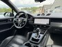 Porsche Cayenne 3.0 E-Hybrid Sport Chrono | Panoramadak | Camera | Bose | Elektrische Trekhaak | Elektrische Achterklep |