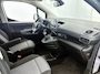 Toyota PROACE CITY Verso 1.2 Turbo Active Long Direct leverbaar! Rolstoelauto