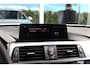 BMW 3-Serie Touring 318i M Sport Edition | 2e eigenaar | NL auto | Camera | Shadow Line | Panoramadak | HiFi audio | Cruise control | LED | Stoelverwarming | Navigatie Professional
