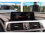 BMW 3-Serie Touring 318i M Sport Edition | 2e eigenaar | NL auto | Camera | Shadow Line | Panoramadak | HiFi audio | Cruise control | LED | Stoelverwarming | Navigatie Professional