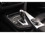 BMW 3-Serie Touring 318i M Sport Edition | 2e eigenaar | NL auto | Camera | Shadow Line | Panoramadak | HiFi audio | Cruise control | LED | Stoelverwarming | Navigatie Professional