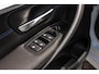 BMW 3-Serie Touring 318i M Sport Edition | 2e eigenaar | NL auto | Camera | Shadow Line | Panoramadak | HiFi audio | Cruise control | LED | Stoelverwarming | Navigatie Professional