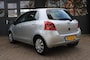 Toyota Yaris 1.3 VVTI SOL   Airco / 5 deur / historie bekend