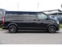 Volkswagen Transporter 2.0 TDI L2H1 30 DC Bulli Black Edition Adaptieve Cruise, Virtual, Camera, Carplay, Stoelverwarming, LED, 2 x Schuifdeur, Automaat, Trekhaak, Sensoren, Uniek!