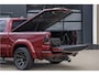 Dodge Ram LONGHORN | WIDE BODY | 5.7 V8 | BREDE WIELEN | BOM VOL | HUD | BRUIN LEDER | LUCHTVERING | PANODAK | RONDOM CAMERA | OPEN UITLAAT KLEP | ALARM | DUBBELE CABINE | 5 PERSOONS | CREW CAB DC | SPECIAL ONE | DEALER ONDERHOUDEN | Eerste eigenaar |