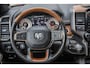 Dodge Ram LONGHORN | WIDE BODY | 5.7 V8 | BREDE WIELEN | BOM VOL | HUD | BRUIN LEDER | LUCHTVERING | PANODAK | RONDOM CAMERA | OPEN UITLAAT KLEP | ALARM | DUBBELE CABINE | 5 PERSOONS | CREW CAB DC | SPECIAL ONE | DEALER ONDERHOUDEN | Eerste eigenaar |
