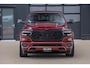 Dodge Ram LONGHORN | WIDE BODY | 5.7 V8 | BREDE WIELEN | BOM VOL | HUD | BRUIN LEDER | LUCHTVERING | PANODAK | RONDOM CAMERA | OPEN UITLAAT KLEP | ALARM | DUBBELE CABINE | 5 PERSOONS | CREW CAB DC | SPECIAL ONE | DEALER ONDERHOUDEN | Eerste eigenaar |