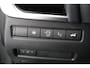 Nissan Qashqai 1.3 MHEV DIG-T 158pk Xtronic Tekna Navigatie Apple Carplay/Android Auto Parkeersensoren 360 camera Adaptieve cruise control Head-up Display Blind Spot Assist Elektrische achterklep Elektrische bestuurderstoel Stoel-en stuurverwarming Ledverlichting Climate Control