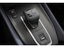 Nissan Qashqai 1.3 MHEV DIG-T 158pk Xtronic Tekna Navigatie Apple Carplay/Android Auto Parkeersensoren 360 camera Adaptieve cruise control Head-up Display Blind Spot Assist Elektrische achterklep Elektrische bestuurderstoel Stoel-en stuurverwarming Ledverlichting Climate Control