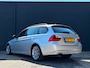 BMW 3-Serie Touring 318i | Automaat | Pano | Stoelverwarming