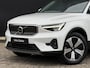 Volvo XC40 1.5 T4 Plug-in hybrid Ultimate Bright Intellisafe/ climate line/ park assist/ schuifdak/ leder/ all weather banden