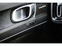 Volvo EX40 Single Motor Extended Range Plus Black Ed. 82 kWh | SOH 100% | Warmtepomp | Pixel LED Koplampen | Harman Kardon Audio | 360 Graden Camera | Navigatie Google Maps | Cruise Control Adaptief | BLIS | Stoelverwarming | Lichtmetalen Velgen 20 inch