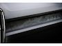 Volvo EX40 Single Motor Extended Range Plus Black Ed. 82 kWh | SOH 100% | Warmtepomp | Pixel LED Koplampen | Harman Kardon Audio | 360 Graden Camera | Navigatie Google Maps | Cruise Control Adaptief | BLIS | Stoelverwarming | Lichtmetalen Velgen 20 inch