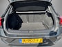 Volkswagen T-Roc 1.0 TSI Style 115pk Business · Camera · Apple/Android Car Play · Navigatie · Stoelverwarming · Clima · 17'' ·