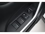 Toyota RAV4 2.5 Hybrid AWD Executive | Leder | Stoel-/stuurverwarming | Dodehoek detectie | Verwarmbare voorruit | Apple Carplay / Android Auto | Adaptive Cruise | Parkeersensoren voor/achter | Camera | Full LED | Keyless | 18 inch