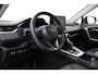 Toyota RAV4 2.5 Hybrid AWD Executive | Leder | Stoel-/stuurverwarming | Dodehoek detectie | Verwarmbare voorruit | Apple Carplay / Android Auto | Adaptive Cruise | Parkeersensoren voor/achter | Camera | Full LED | Keyless | 18 inch