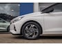 Hyundai i20 1.0 T-GDI Premium Sky | Adaptief cruise | Elek. panorama dak | Dodehoek detectie | Achteruitrijcamera | Stoel/Stuur verwaming | Keyless entry | Led koplamen | Apple Carplay/Android Auto | Achteruitrijcamera | Apple Carplay/Android Auto|telefoonintegratie premium | Cruise control adaptief met Stop&Go