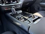 Volvo V60 2.0 T8 Recharge AWD Business Pro | Plug-in Hybrid (PHEV) | Trekhaak | Harman Kardon Audio | Achteruitrijcamera | Lichtmetalen Velgen 19 inch | Navigatie | Apple Carplay | BLIS | Cruise Control Adaptief