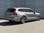 Volvo V60 2.0 T8 Recharge AWD Business Pro | Plug-in Hybrid (PHEV) | Trekhaak | Harman Kardon Audio | Achteruitrijcamera | Lichtmetalen Velgen 19 inch | Navigatie | Apple Carplay | BLIS | Cruise Control Adaptief