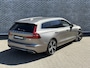 Volvo V60 2.0 T8 Recharge AWD Business Pro | Plug-in Hybrid (PHEV) | Trekhaak | Harman Kardon Audio | Achteruitrijcamera | Lichtmetalen Velgen 19 inch | Navigatie | Apple Carplay | BLIS | Cruise Control Adaptief