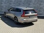 Volvo V60 2.0 T8 Recharge AWD Business Pro | Plug-in Hybrid (PHEV) | Trekhaak | Harman Kardon Audio | Achteruitrijcamera | Lichtmetalen Velgen 19 inch | Navigatie | Apple Carplay | BLIS | Cruise Control Adaptief