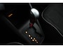 Kia Venga 1.6 CVVT Executive > Automaat/Camera/Trekhaak/Panoramadak/All season banden