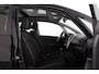 Kia Venga 1.6 CVVT Executive > Automaat/Camera/Trekhaak/Panoramadak/All season banden