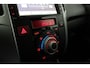 Kia Venga 1.6 CVVT Executive > Automaat/Camera/Trekhaak/Panoramadak/All season banden