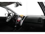 Kia Venga 1.6 CVVT Executive > Automaat/Camera/Trekhaak/Panoramadak/All season banden