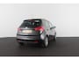 Kia Venga 1.6 CVVT Executive > Automaat/Camera/Trekhaak/Panoramadak/All season banden