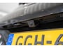 Jeep Avenger Summit 54 kWh | SOH 97% | Navigatie | Stoelverwarming | Climate Controle | Elektrische achterklep | Apple Carplay & Android Auto |