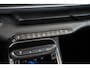 Jeep Avenger Summit 54 kWh | SOH 97% | Navigatie | Stoelverwarming | Climate Controle | Elektrische achterklep | Apple Carplay & Android Auto |