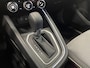 Renault Clio 1.6 E-Tech Full Hybrid Aut. 145pk Techno 360 Camera Full LED Matrix Easy Link Digitaal Dashboard Climate Stoelverwarming Stuurverwarming Keyless Privacy Glass 16 inch LM Velgen