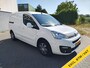 Citroën Berlingo 1.6HDI 100PK 3-Persoons Euro 6 Camera Apple Carplay Mirrorlink Cruise Control Navi Airco Pdc Schuifdeur Betonplex Vloer Lat om Lat Betimmering