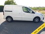 Citroën Berlingo 1.6HDI 100PK 3-Persoons Euro 6 Camera Apple Carplay Mirrorlink Cruise Control Navi Airco Pdc Schuifdeur Betonplex Vloer Lat om Lat Betimmering
