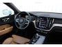 Volvo XC60 2.0 T8 Twin Engine AWD Inscription | Incl. 12 maanden garantie | Stoelverwarming/ventilatie | Apple carplay/Android auto | Luchtvering | Wegklapbare trekhaak | 360° camera |  Adaptive cruise control | Memory seats |