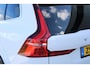 Volvo XC60 2.0 T8 Twin Engine AWD Inscription | Incl. 12 maanden garantie | Stoelverwarming/ventilatie | Apple carplay/Android auto | Luchtvering | Wegklapbare trekhaak | 360° camera |  Adaptive cruise control | Memory seats |