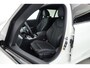 BMW 3-Serie 330e M-Sport | Rijklaar! | Widescreen | ShadowLine | HUD | Dodehoek | Leder | Stuur-Stoelverw. | Nav+App.Connect | Sfeerverl. | Elek. Klep | LED | Rijmodus | Cruise V