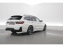 BMW 3-Serie 330e M-Sport | Rijklaar! | Widescreen | ShadowLine | HUD | Dodehoek | Leder | Stuur-Stoelverw. | Nav+App.Connect | Sfeerverl. | Elek. Klep | LED | Rijmodus | Cruise V