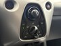 Toyota Aygo 1.0 VVT-i x-cite | Automaat | Airco | Camera | Dealeronderhouden | Unieke tellerstand! | Nieuwe APK | Super!!!!