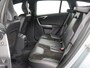 Volvo V60 1.6 T3 R-Design | Leder/alcantara | Cruise control | Navigatie | Bluetooth | Park assist | Climate control | Trekhaak