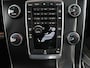 Volvo V60 1.6 T3 R-Design | Leder/alcantara | Cruise control | Navigatie | Bluetooth | Park assist | Climate control | Trekhaak