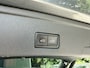 Volkswagen Touareg 3.0TDI 230pk 4-Motion Grijs Kenteken Luchtvering Trekhaak Matrix Leder Camera Panorama