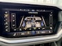 Volkswagen Touareg 3.0TDI 230pk 4-Motion Grijs Kenteken Luchtvering Trekhaak Matrix Leder Camera Panorama